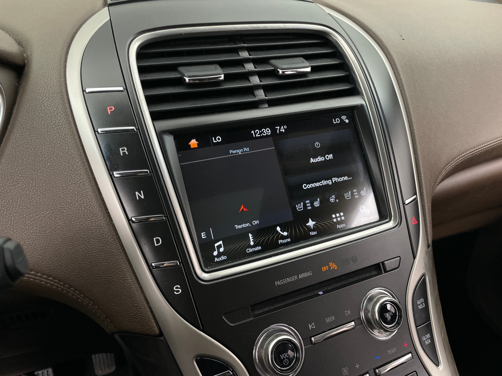 Thumbnail: 2017 Lincoln MKX - 3