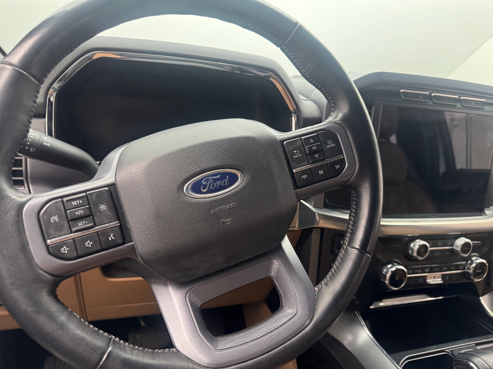 Thumbnail: 2023 Ford Econoline - 4
