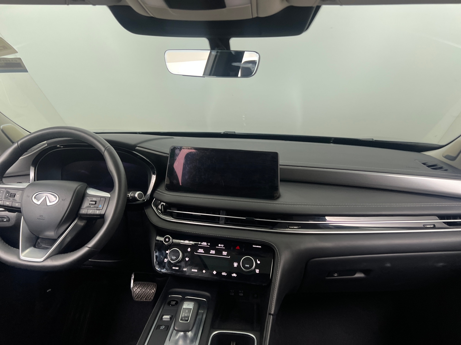 Thumbnail: 2026 INFINITI QX60 - 2