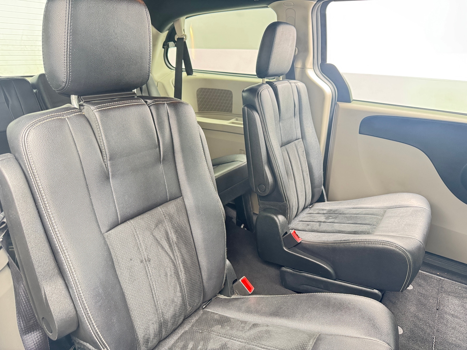 Thumbnail: 2018 Dodge Grand Caravan - 5