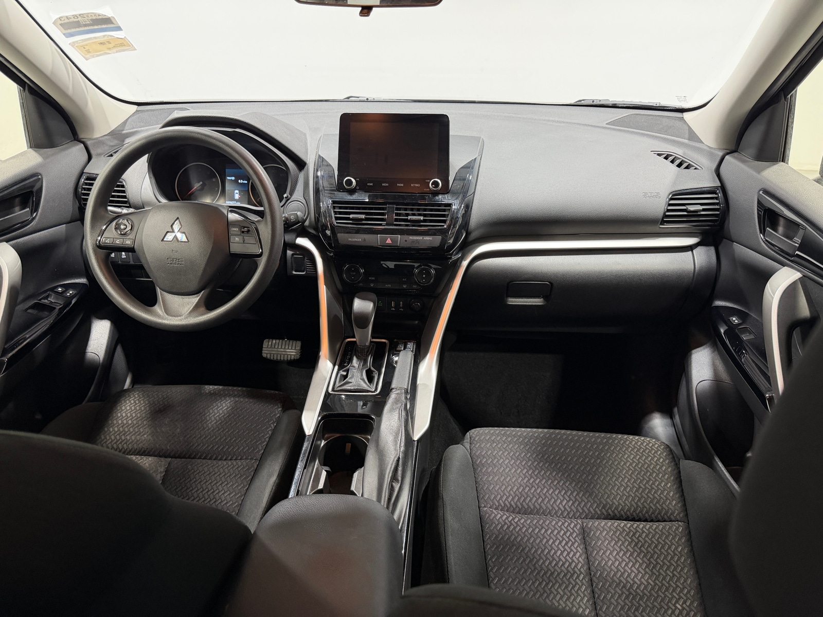 Thumbnail: 2023 Mitsubishi Eclipse Cross - 3