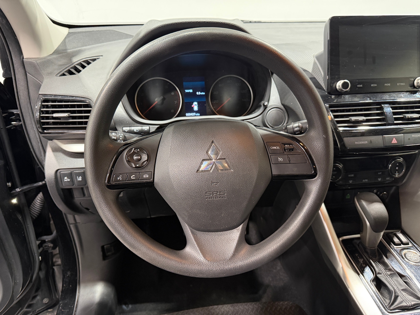 Thumbnail: 2023 Mitsubishi Eclipse Cross - 5