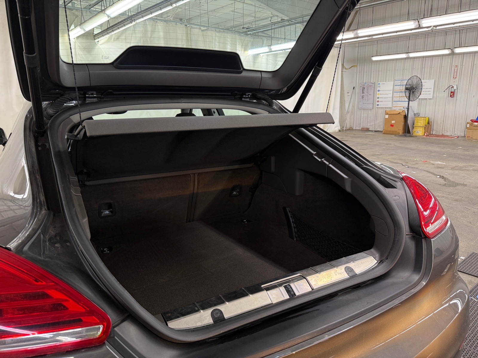 Thumbnail: 2015 Porsche Panamera - 7