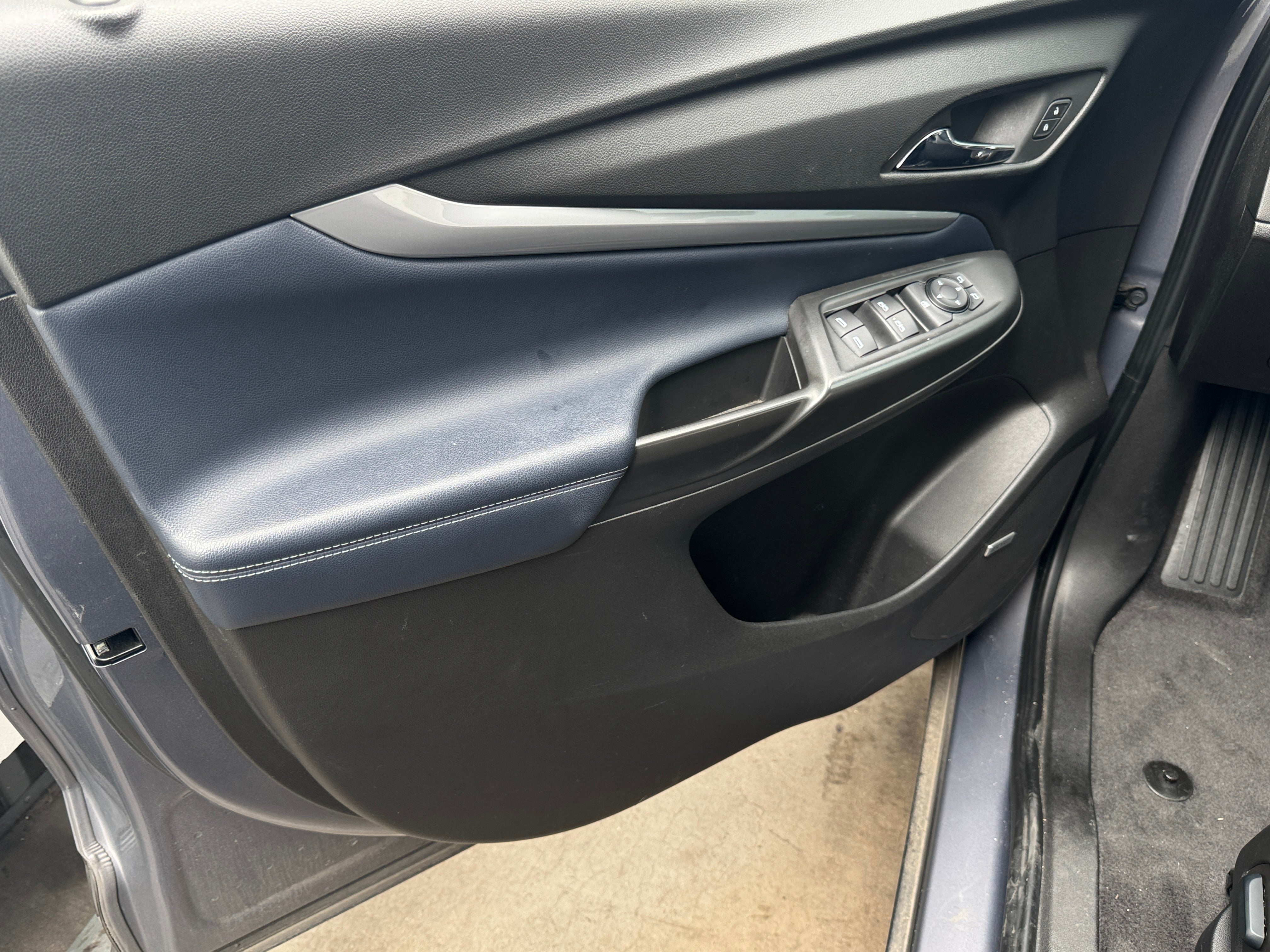 2022 Chevrolet Bolt EUV Premier - Photo 10