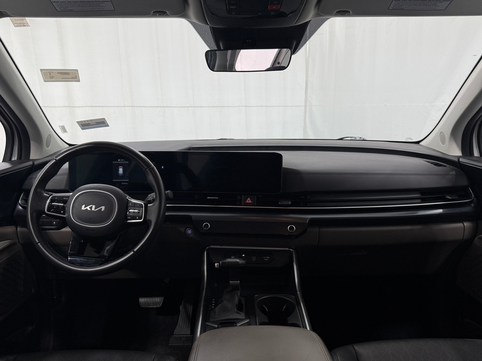 Thumbnail: 2025 Kia Carnival - 2