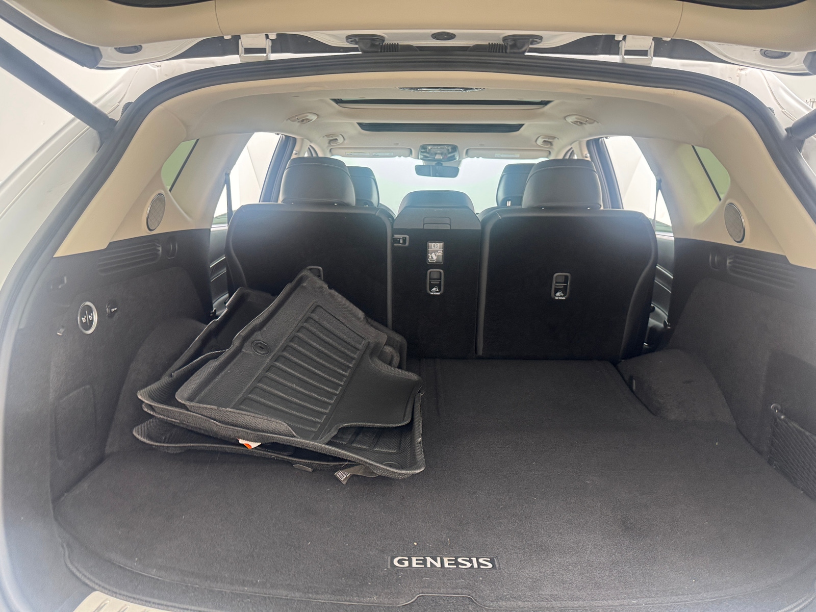 Thumbnail: 2023 Genesis GV80 - 6