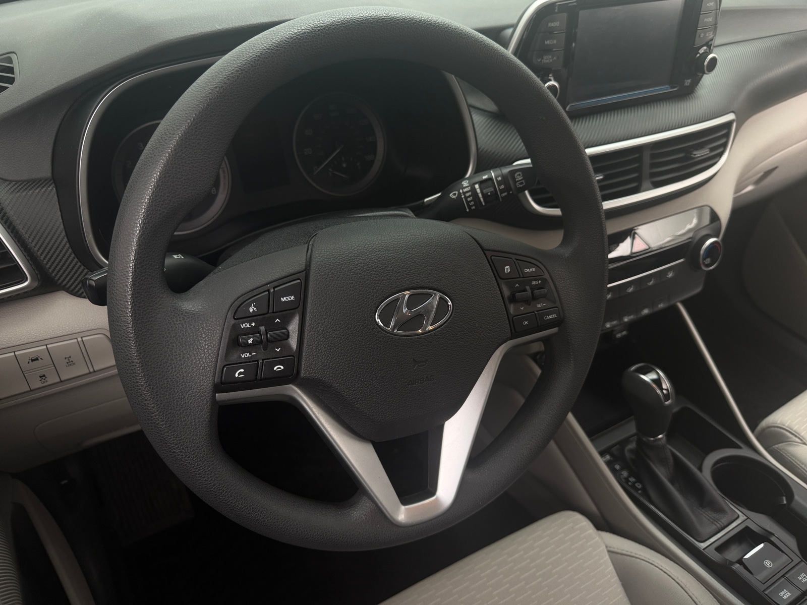 Thumbnail: 2020 Hyundai Tucson - 5