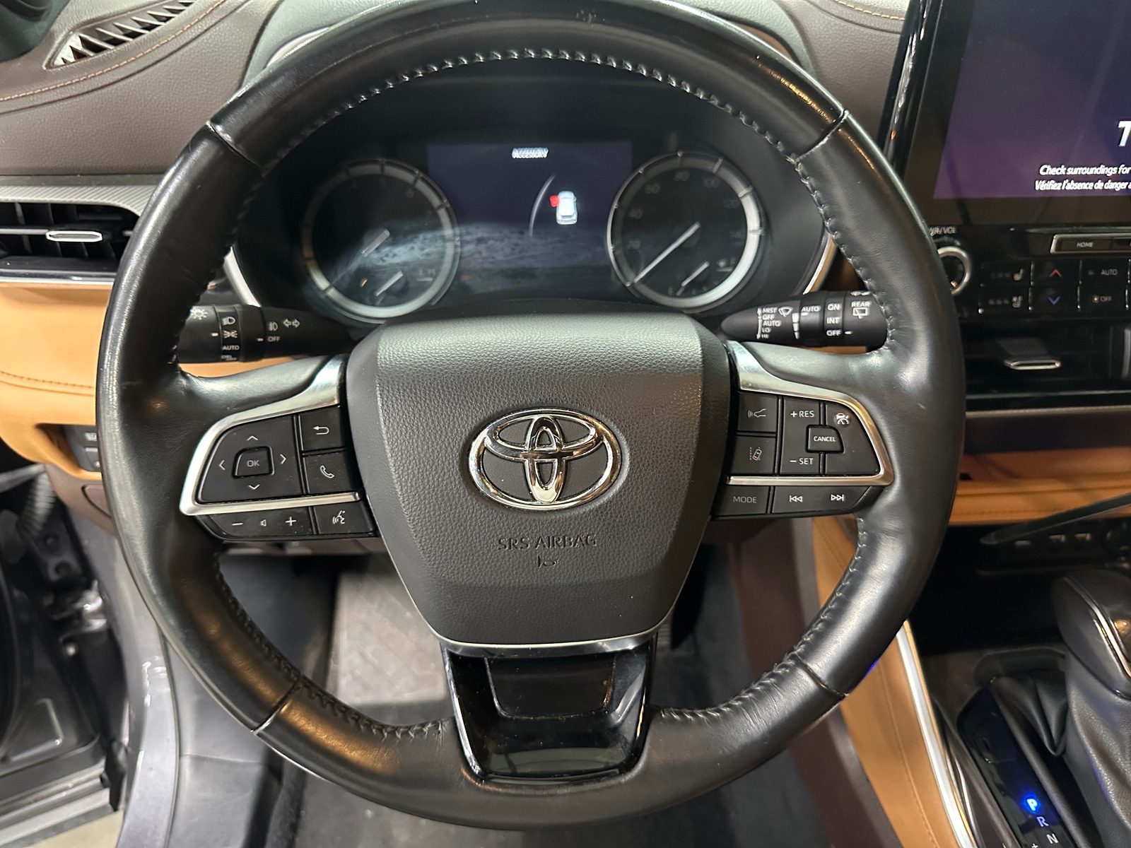 Thumbnail: 2021 Toyota Highlander - 4