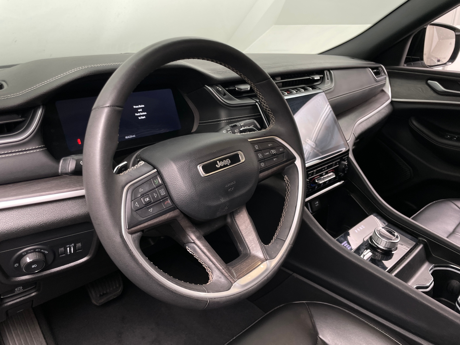 Thumbnail: 2024 Jeep Grand Cherokee L - 4
