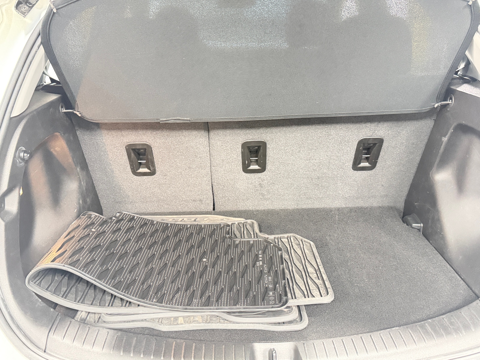 Thumbnail: 2023 Chevrolet Bolt EV - 6
