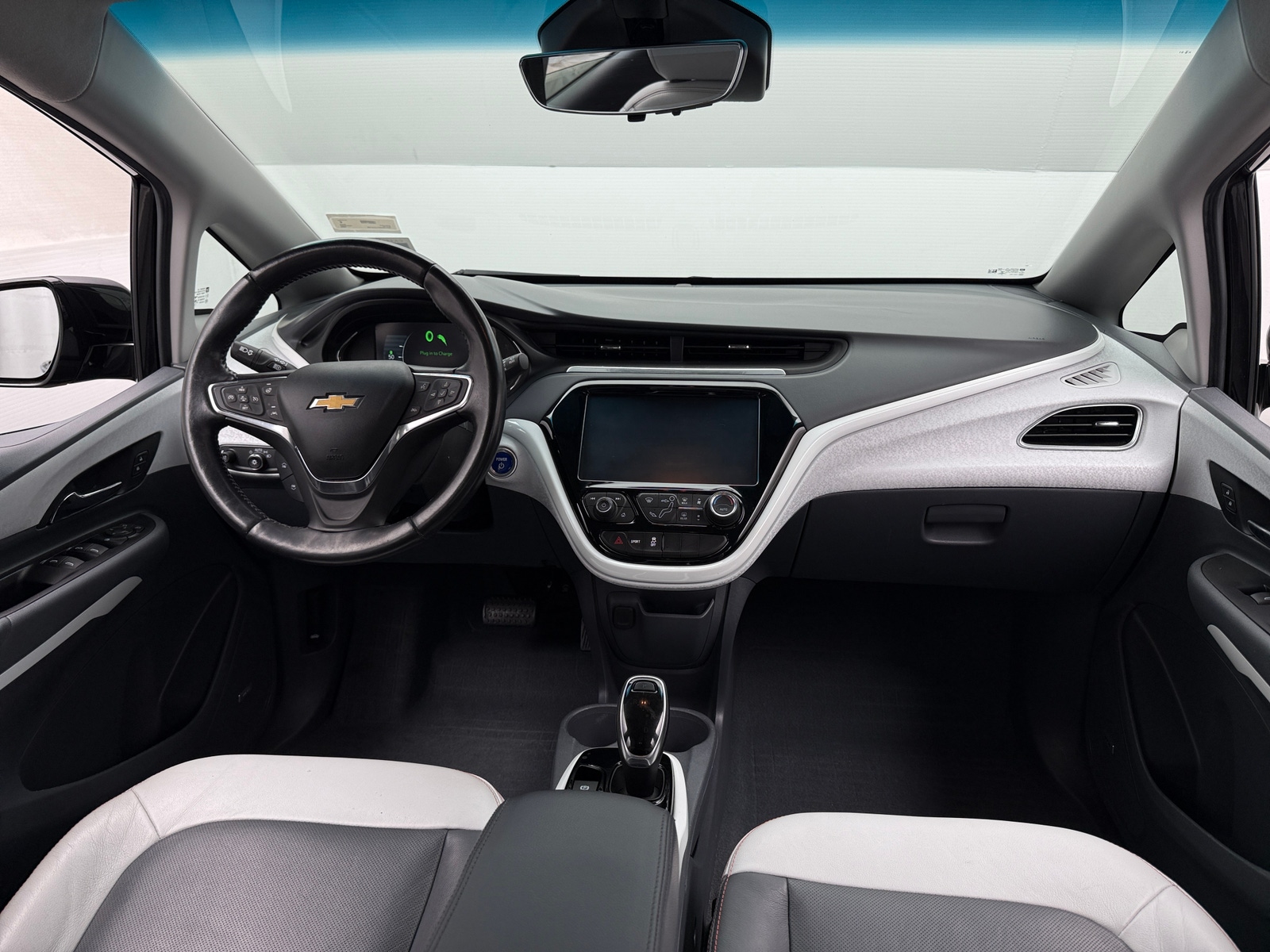 Thumbnail: 2020 Chevrolet Bolt EV - 2