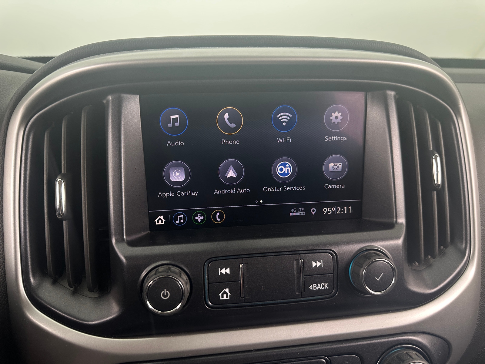 Thumbnail: 2021 Chevrolet Colorado - 4