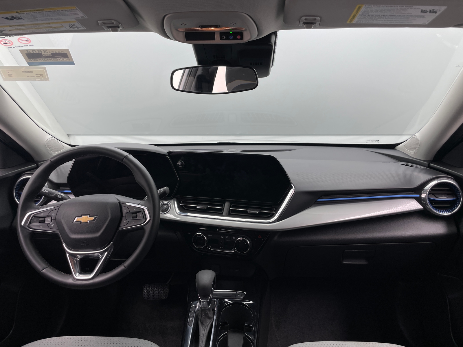 Thumbnail: 2025 Chevrolet Trax - 2