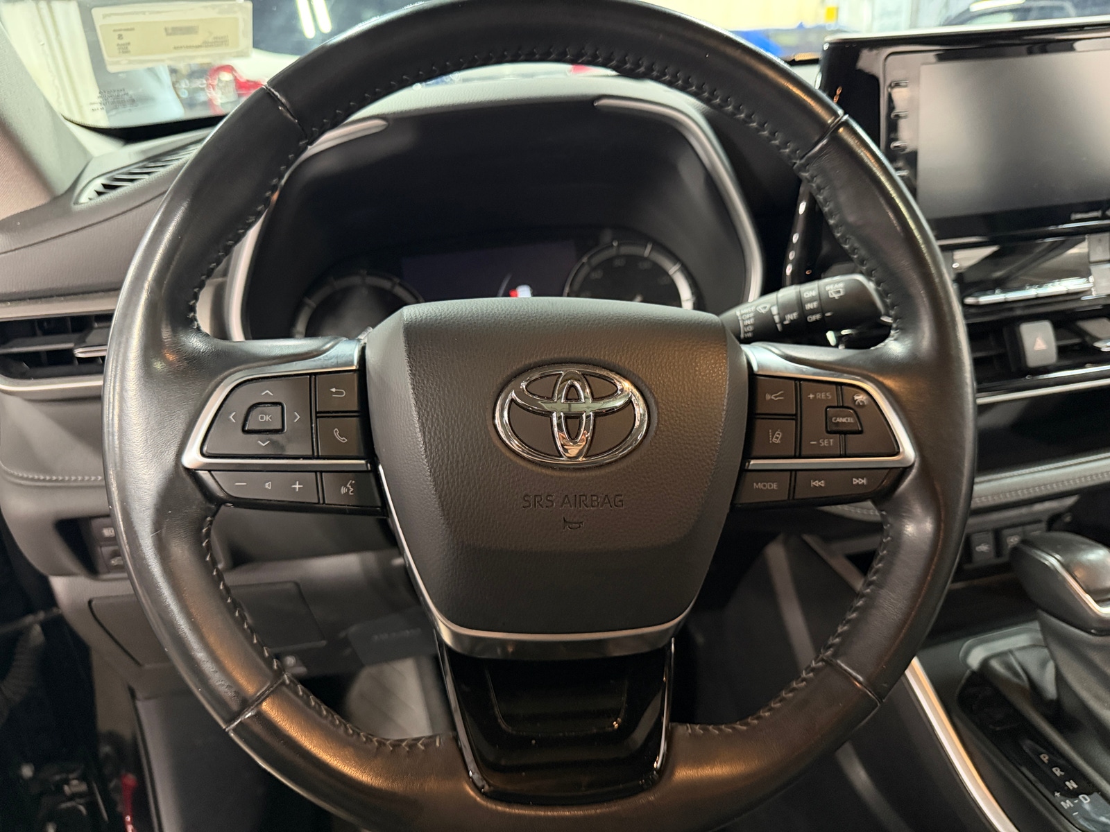 Thumbnail: 2021 Toyota Highlander - 5