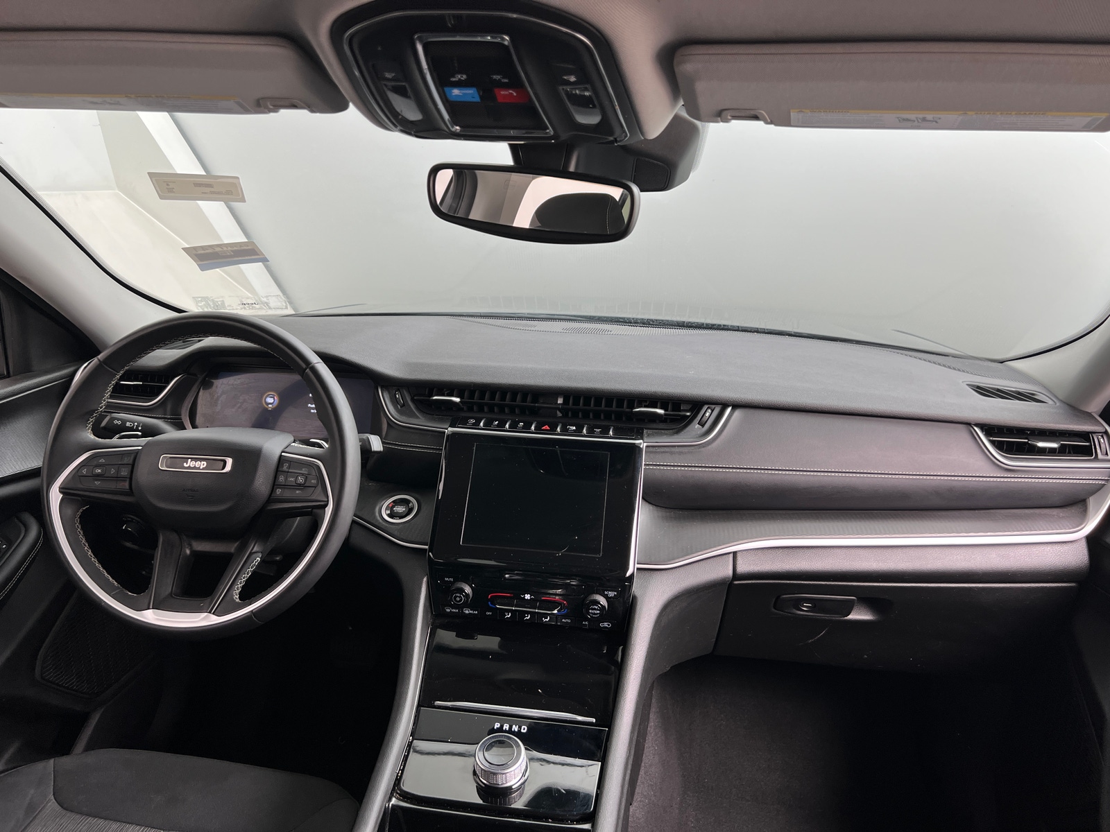 Thumbnail: 2023 Jeep Grand Cherokee - 3