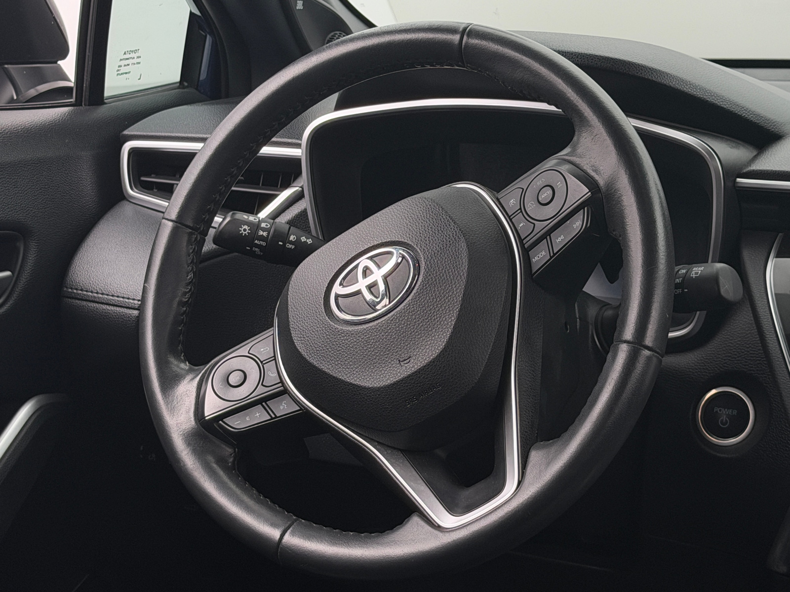 Thumbnail: 2023 Toyota Corolla Cross - 5