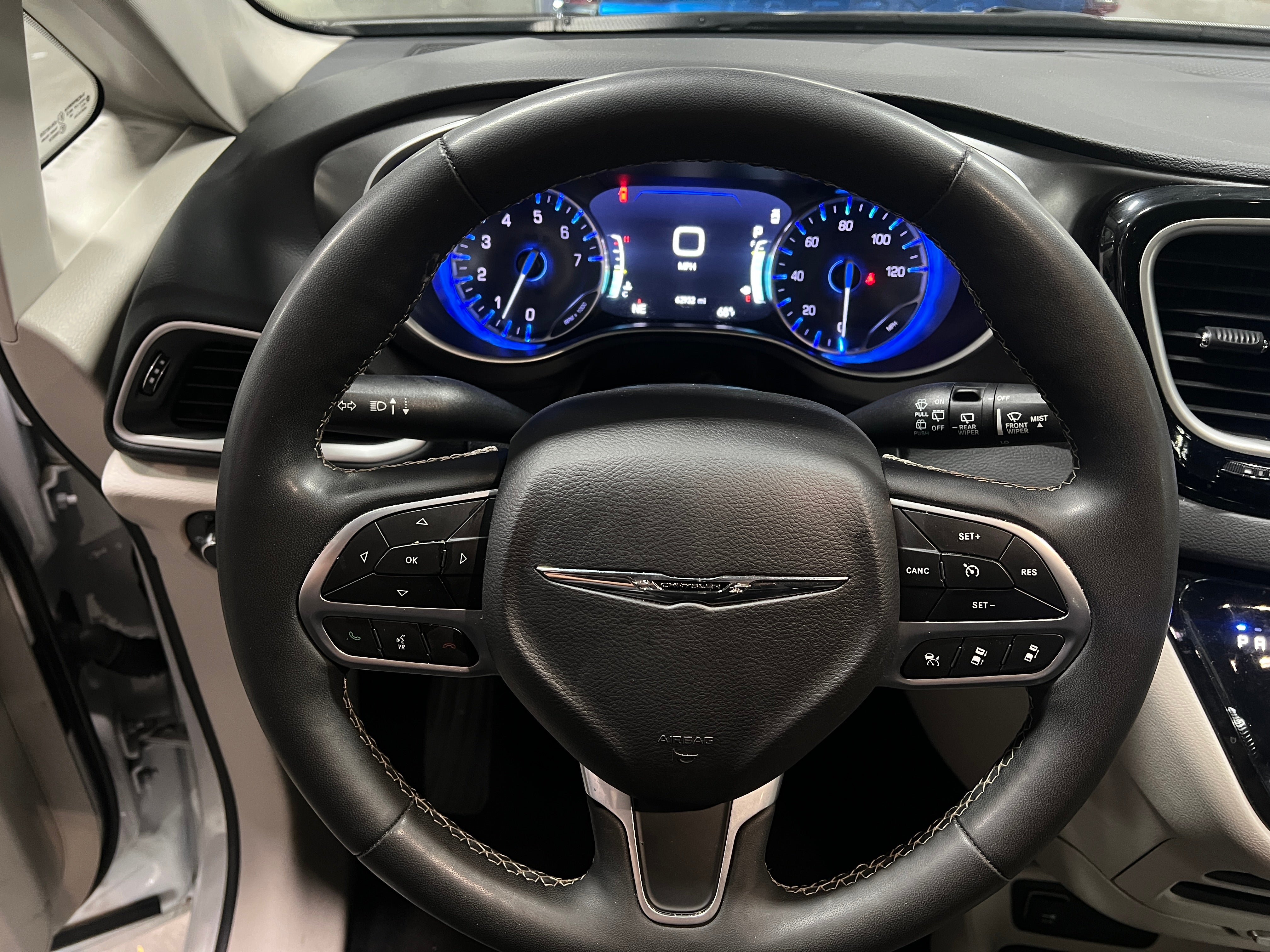 2024 Chrysler Pacifica
