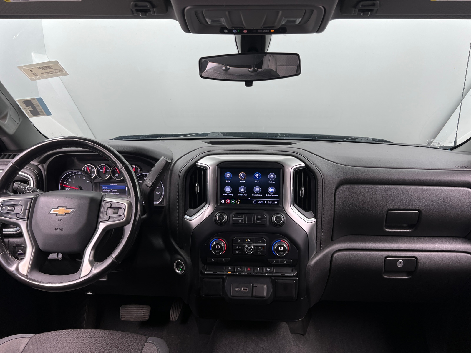Thumbnail: 2019 Chevrolet Silverado 1500 - 3