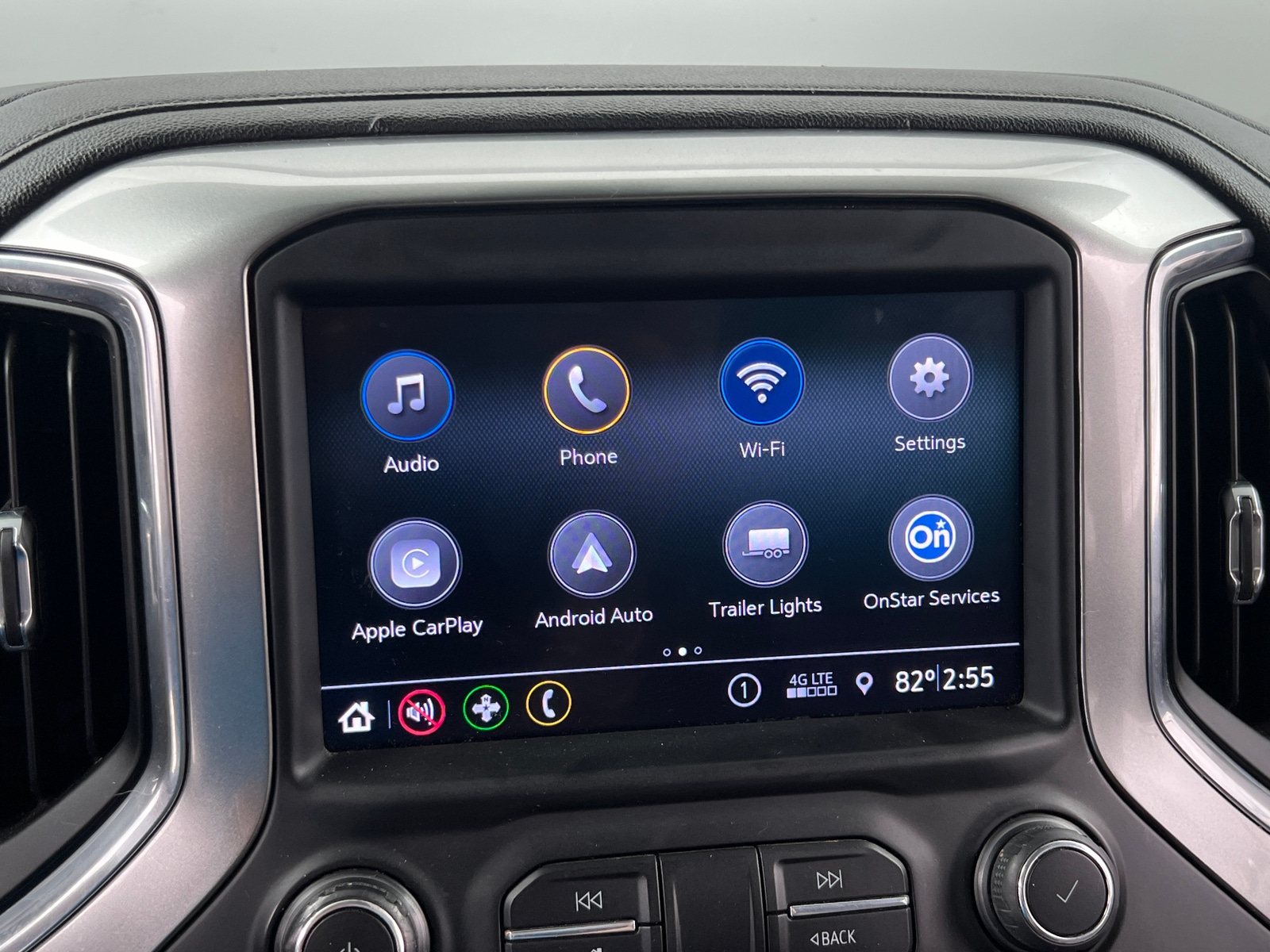 Thumbnail: 2019 Chevrolet Silverado 1500 - 4