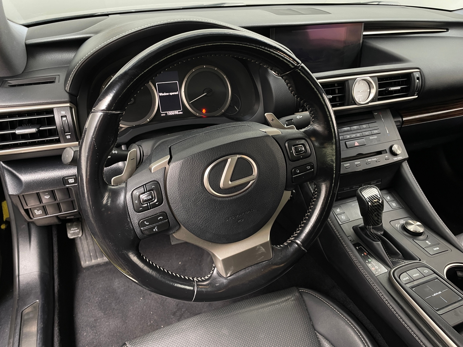 Thumbnail: 2017 Lexus RC - 4