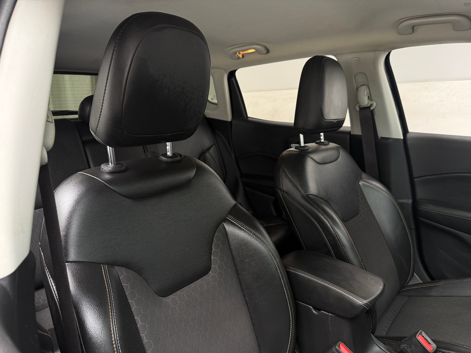 Thumbnail: 2020 Jeep Compass - 2