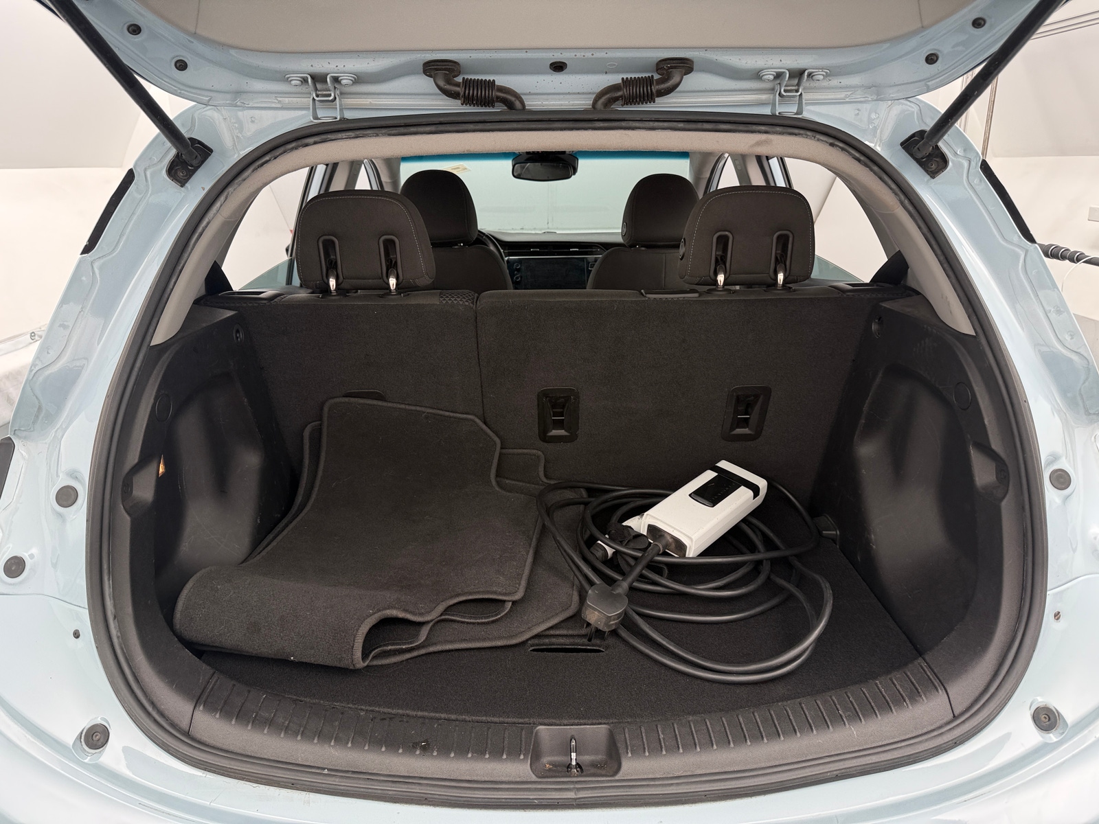 Thumbnail: 2023 Chevrolet Bolt EV - 7