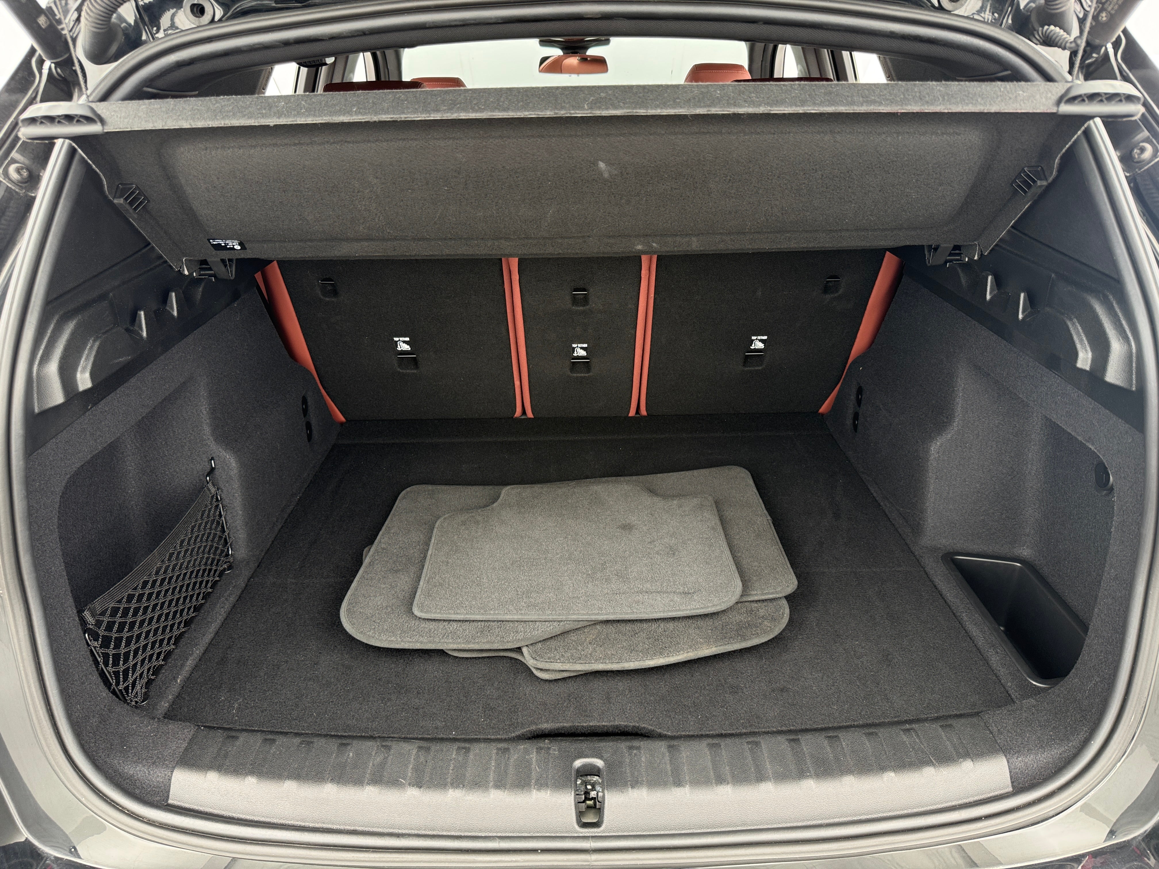 2026 BMW X1 28i - Photo 8