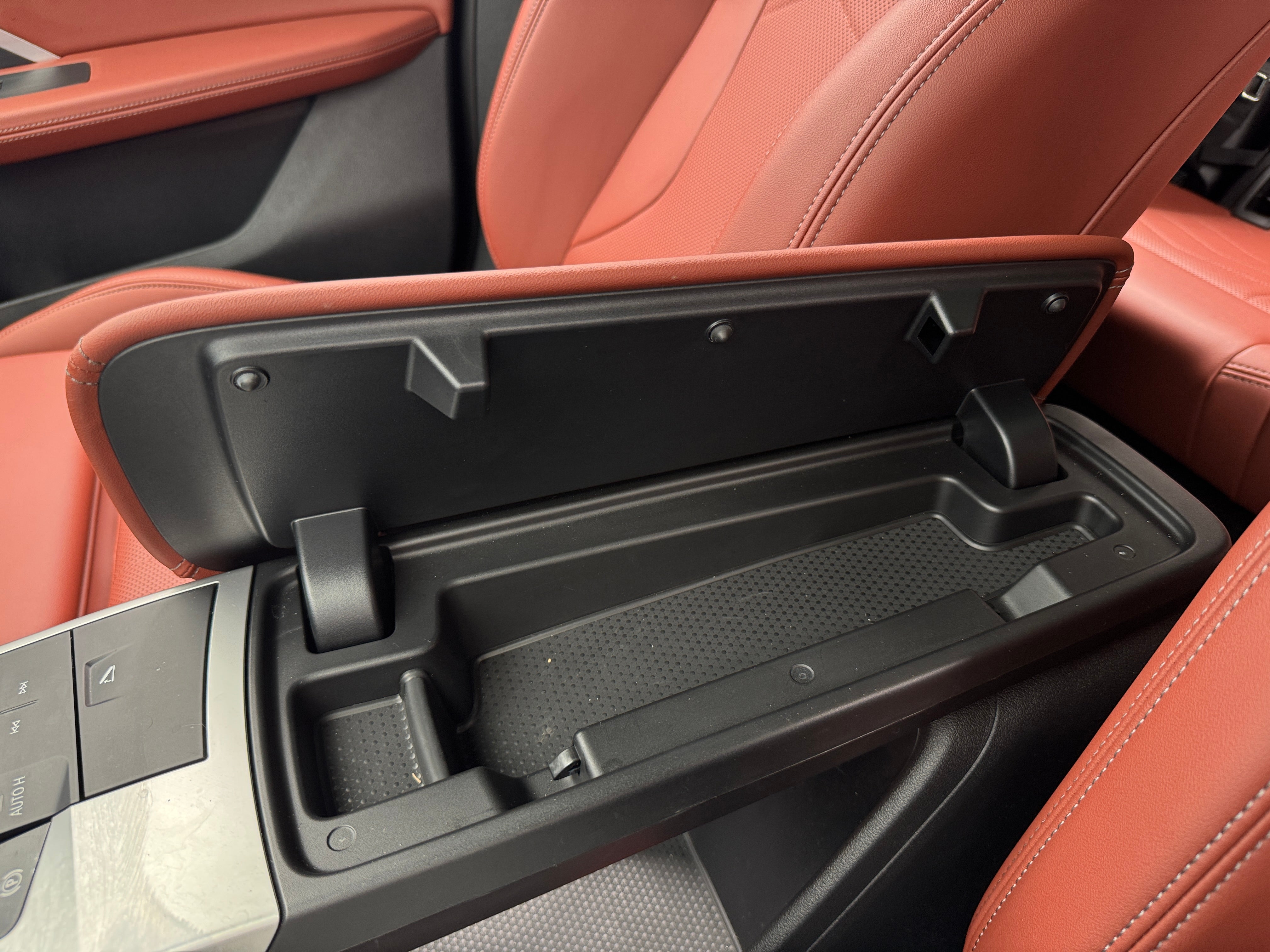 2026 BMW X1 28i - Photo 17