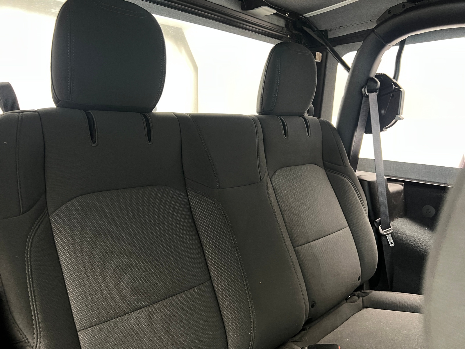 Thumbnail: 2022 Jeep Wrangler - 6