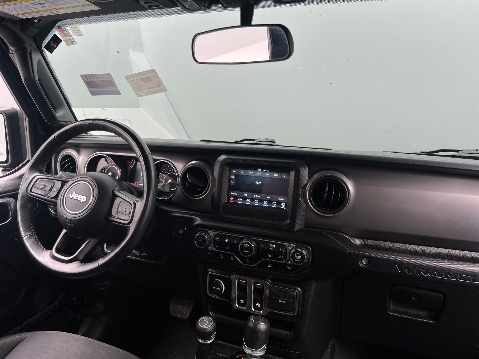 Thumbnail: 2022 Jeep Wrangler - 3
