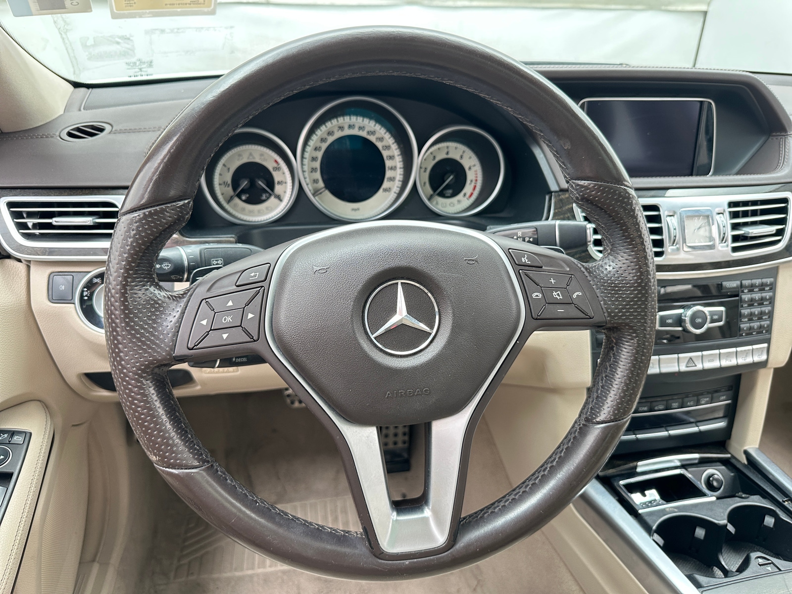 Thumbnail: 2015 Mercedes-Benz E-Class - 4