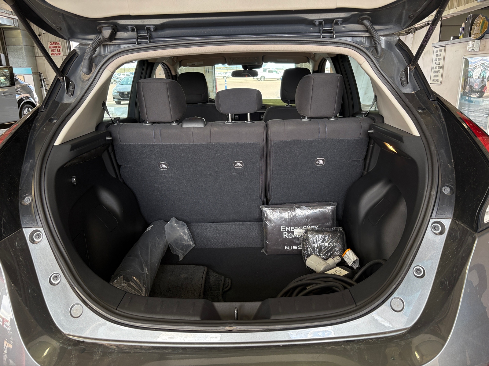 Thumbnail: 2025 Nissan Leaf - 7
