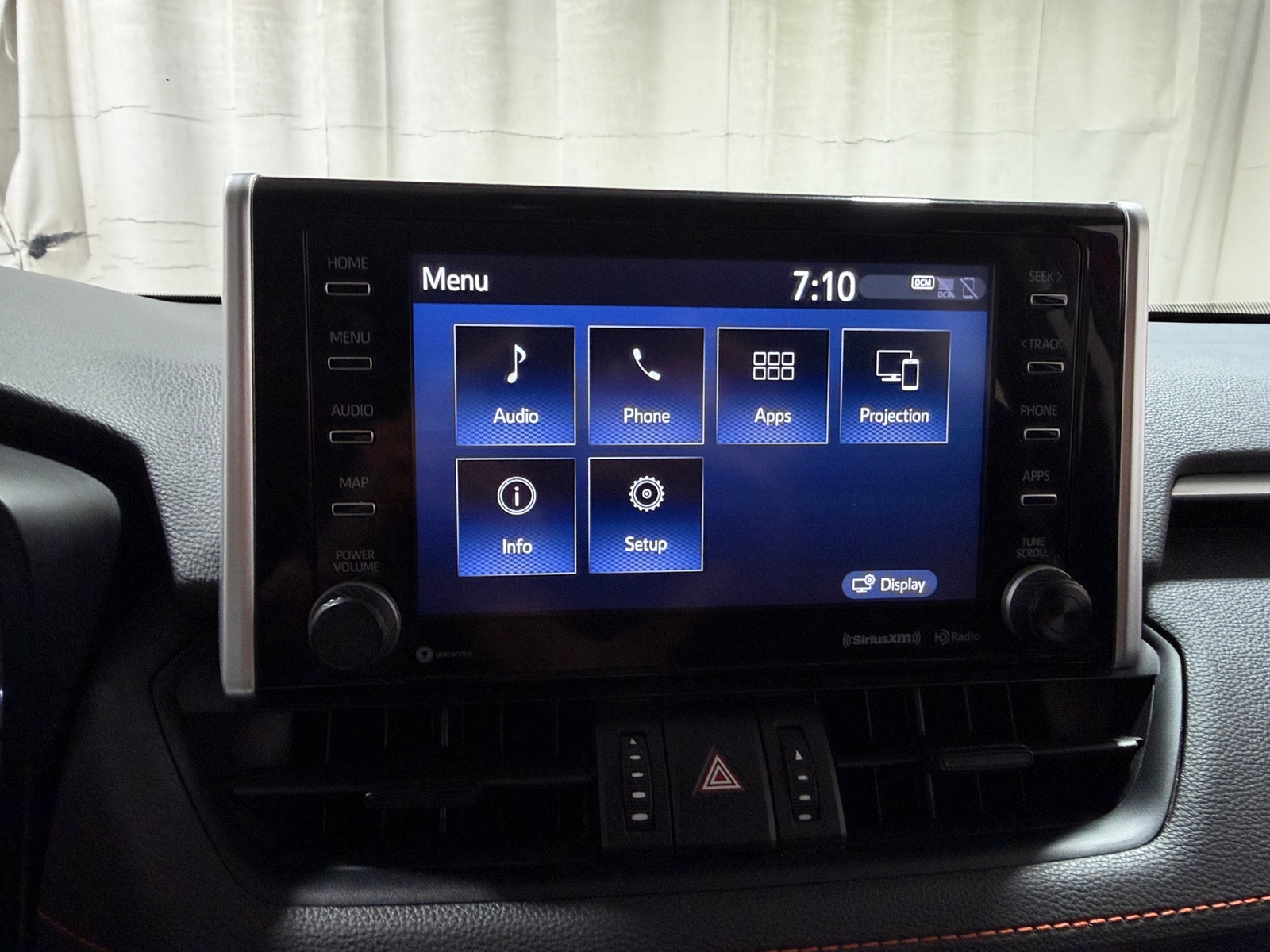 Thumbnail: 2019 Toyota RAV4 - 3