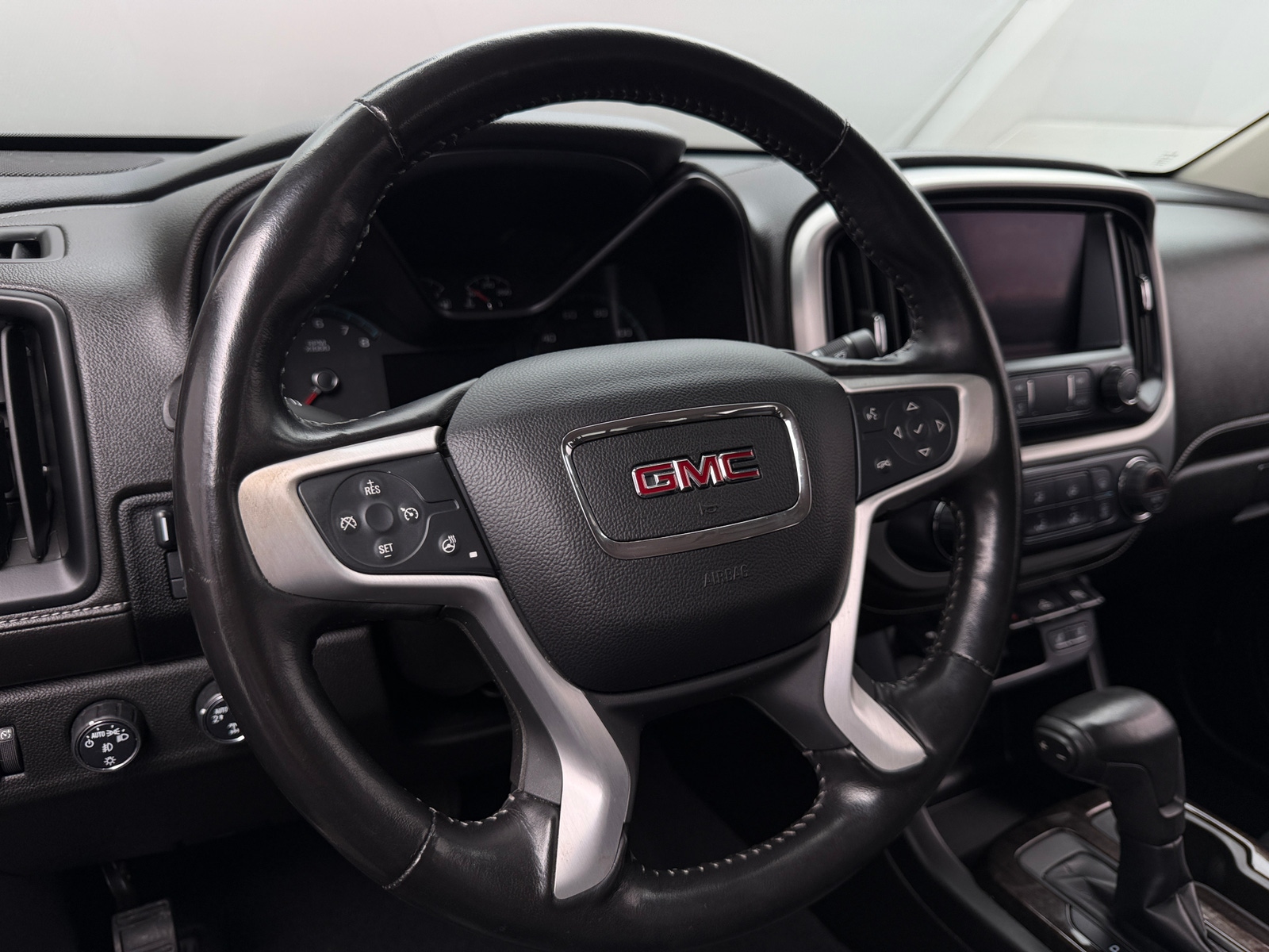 Thumbnail: 2019 GMC Canyon - 4