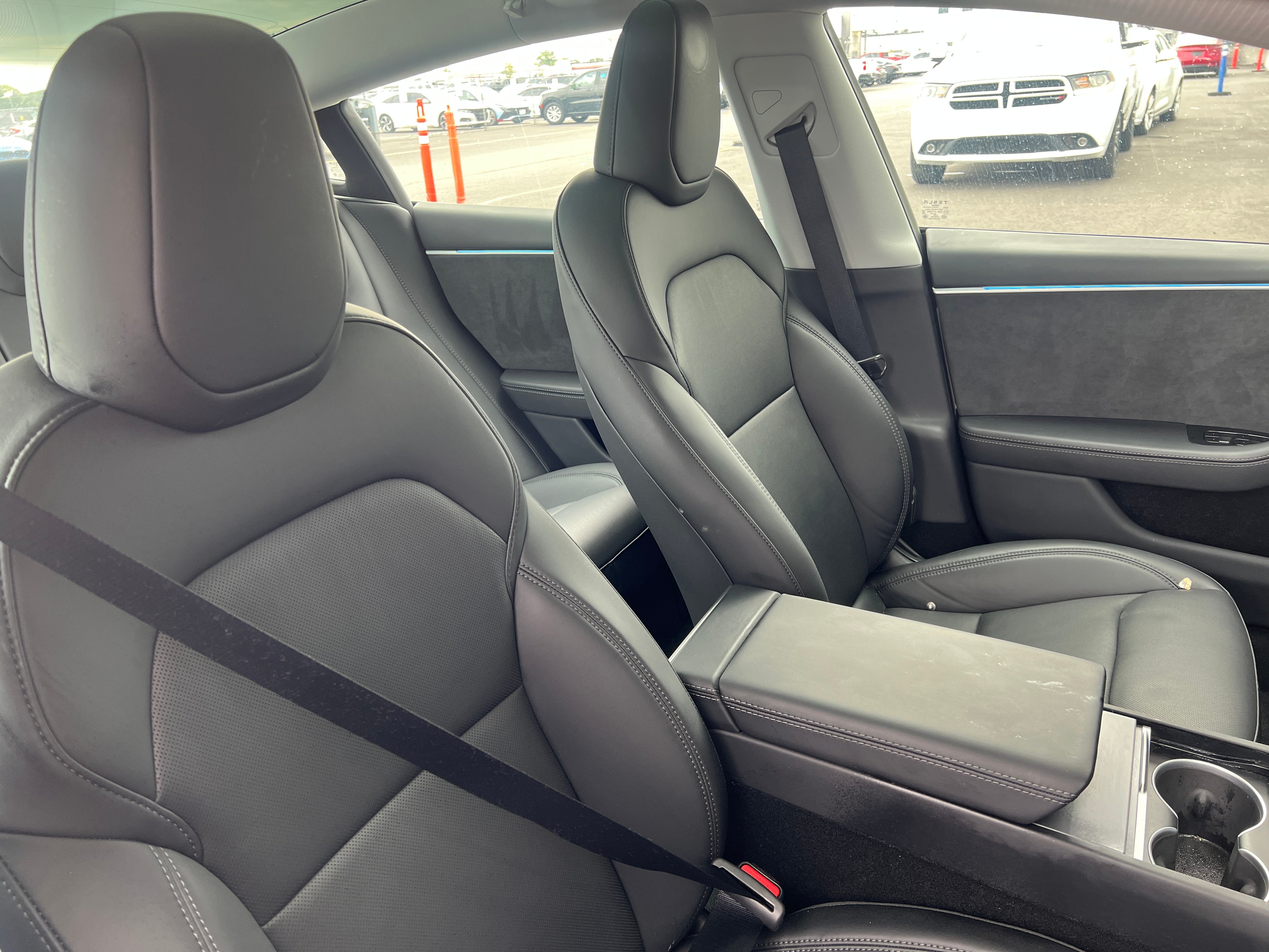 Used 2025 Tesla Model 3 Long Range with VIN 5YJ3E1EB5SF965133 for sale in Auburn, WA