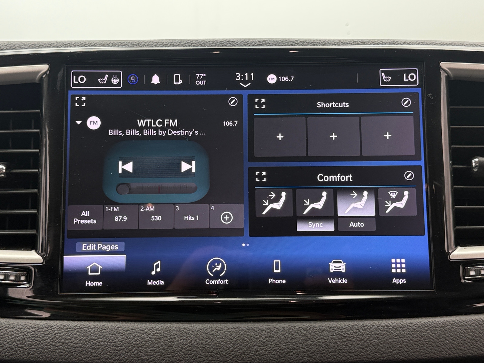 Thumbnail: 2024 Chrysler Pacifica - 3