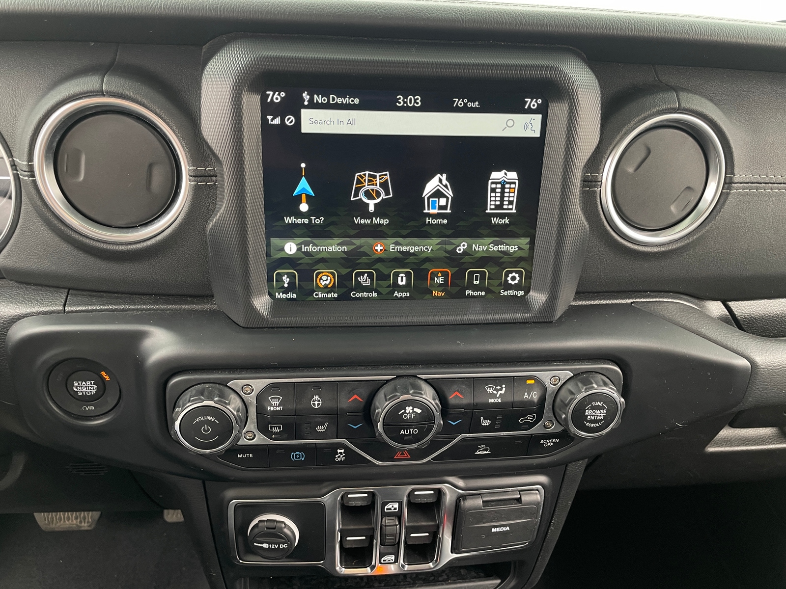 Thumbnail: 2022 Jeep Wrangler - 3