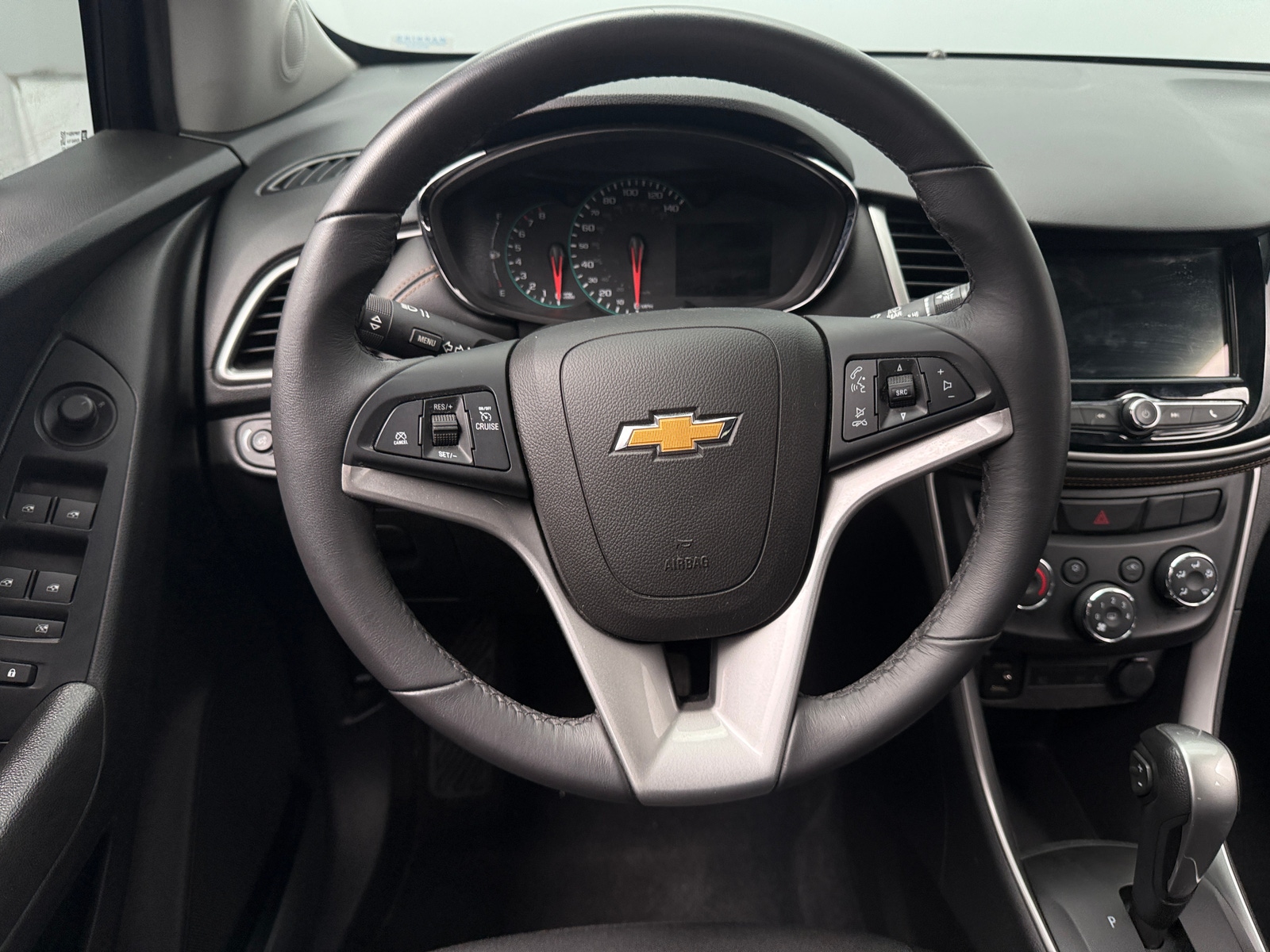 Thumbnail: 2018 Chevrolet Trax - 4