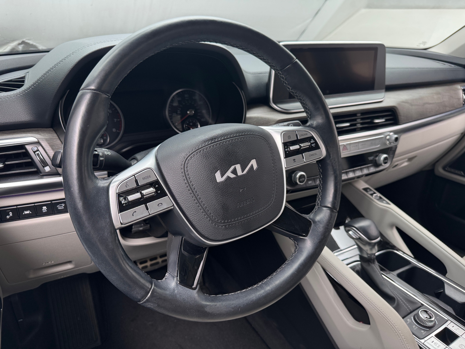 Thumbnail: 2022 Kia Telluride - 4
