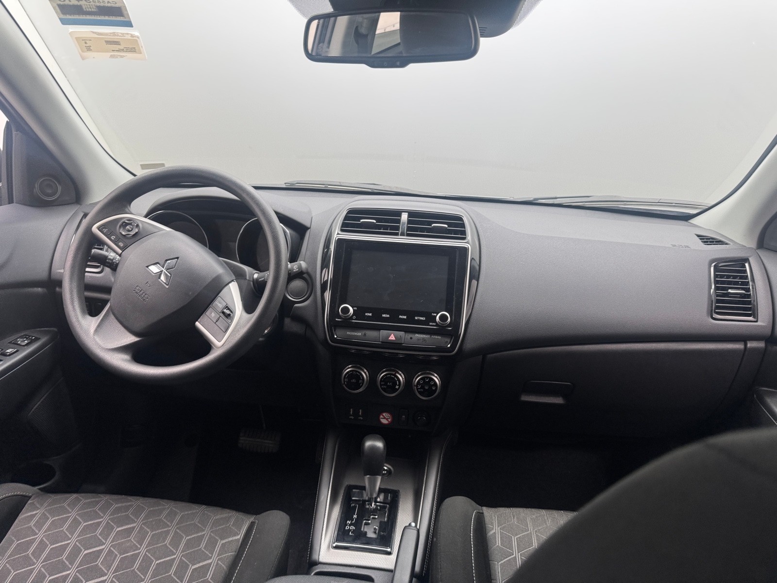 Thumbnail: 2026 Mitsubishi Outlander Sport - 3
