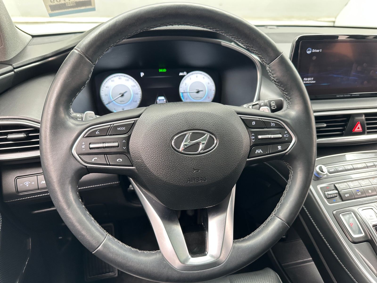 Thumbnail: 2022 Hyundai Santa Fe - 4
