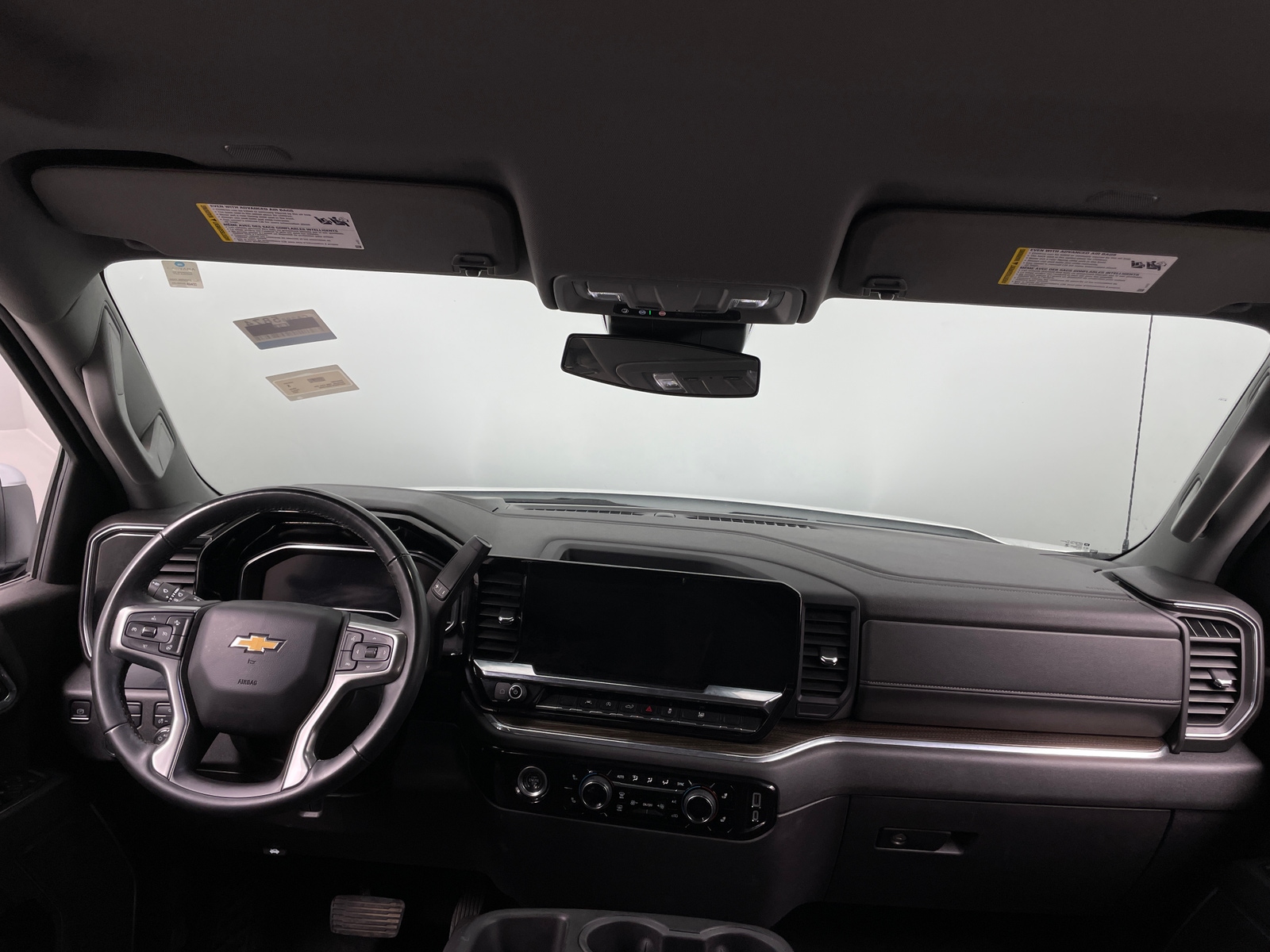 Thumbnail: 2024 Chevrolet Silverado 1500 - 3