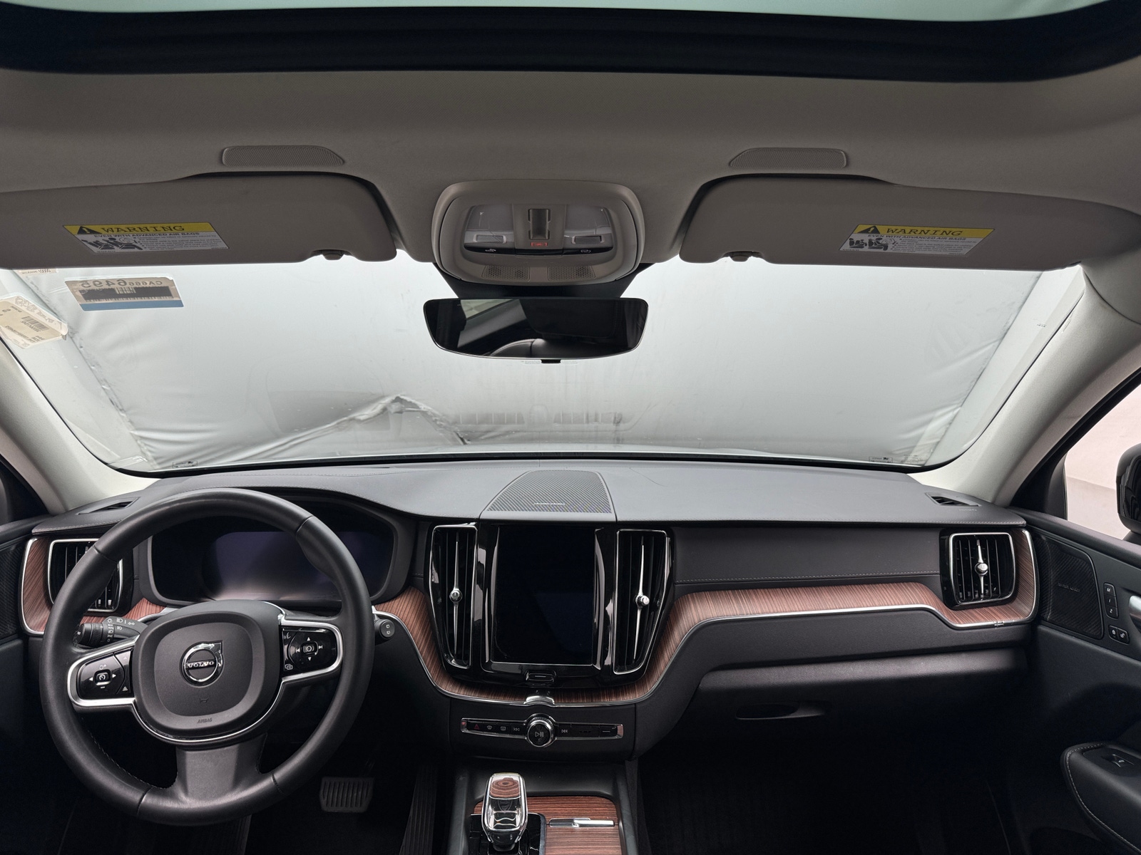 Thumbnail: 2023 Volvo XC60 - 2