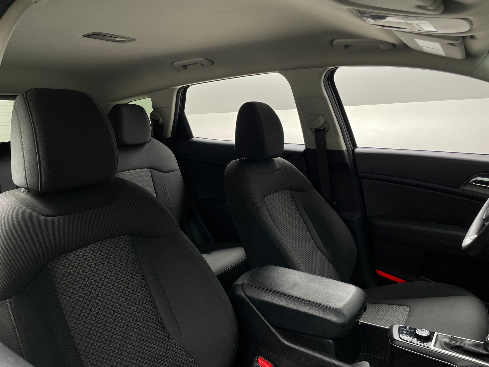 Thumbnail: 2023 Kia Sportage - 2