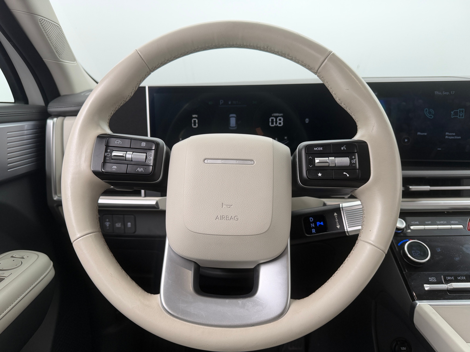 Thumbnail: 2024 Hyundai Santa Fe - 4