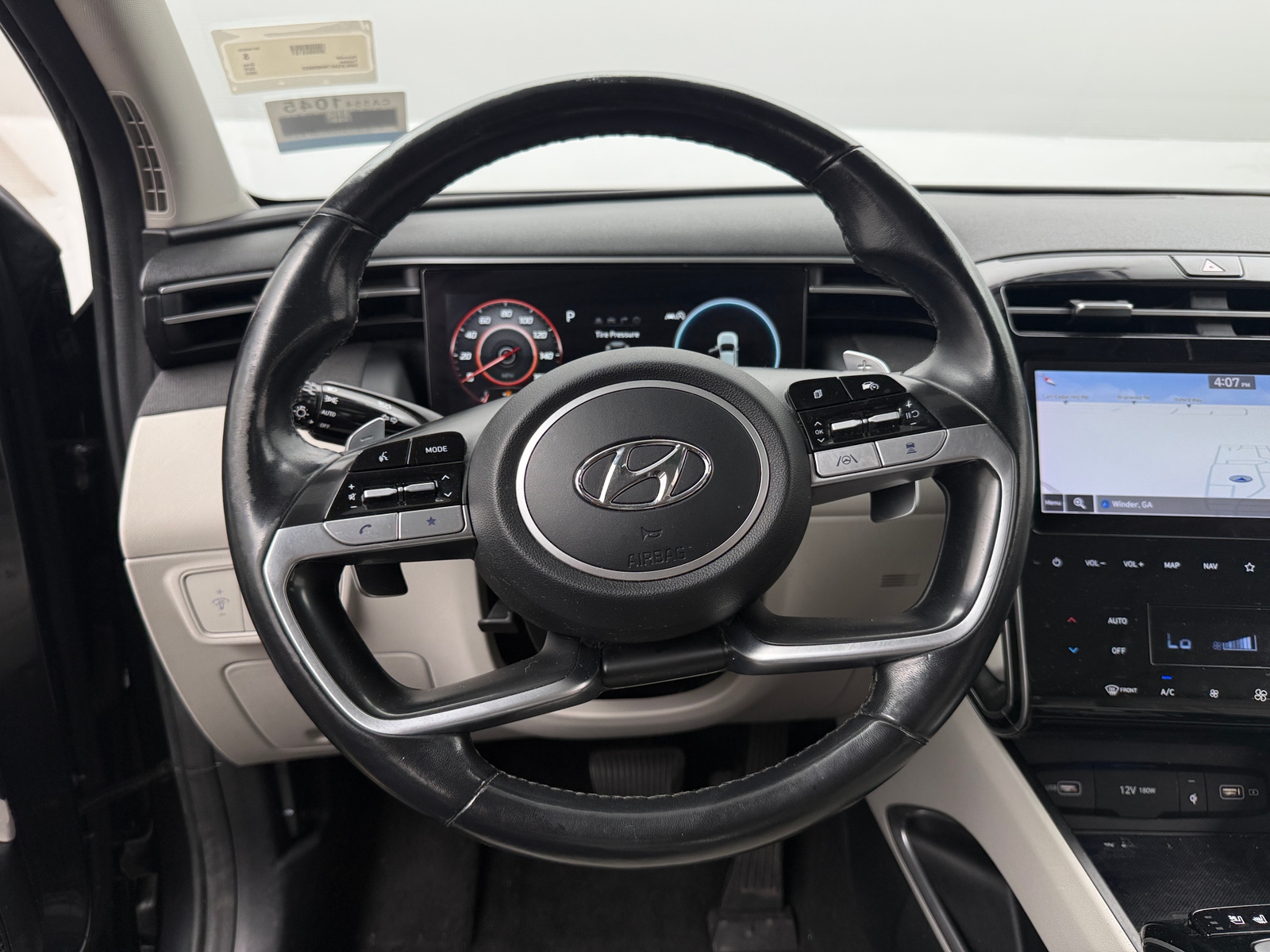 Thumbnail: 2022 Hyundai Tucson - 4