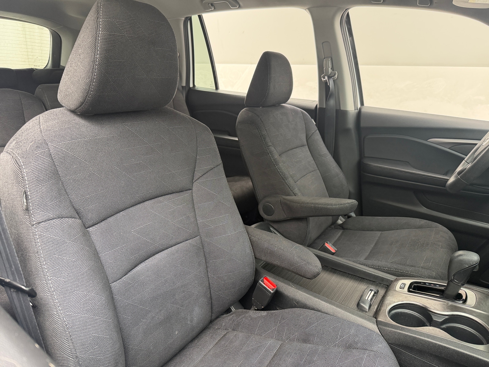 Thumbnail: 2020 Honda Pilot - 2