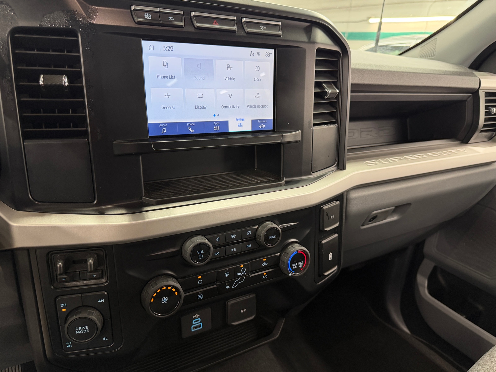 Thumbnail: 2024 Ford Econoline - 4