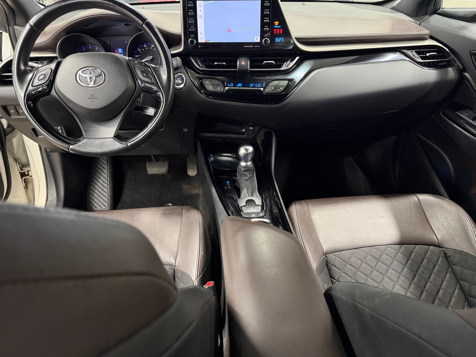Thumbnail: 2019 Toyota C-HR - 3