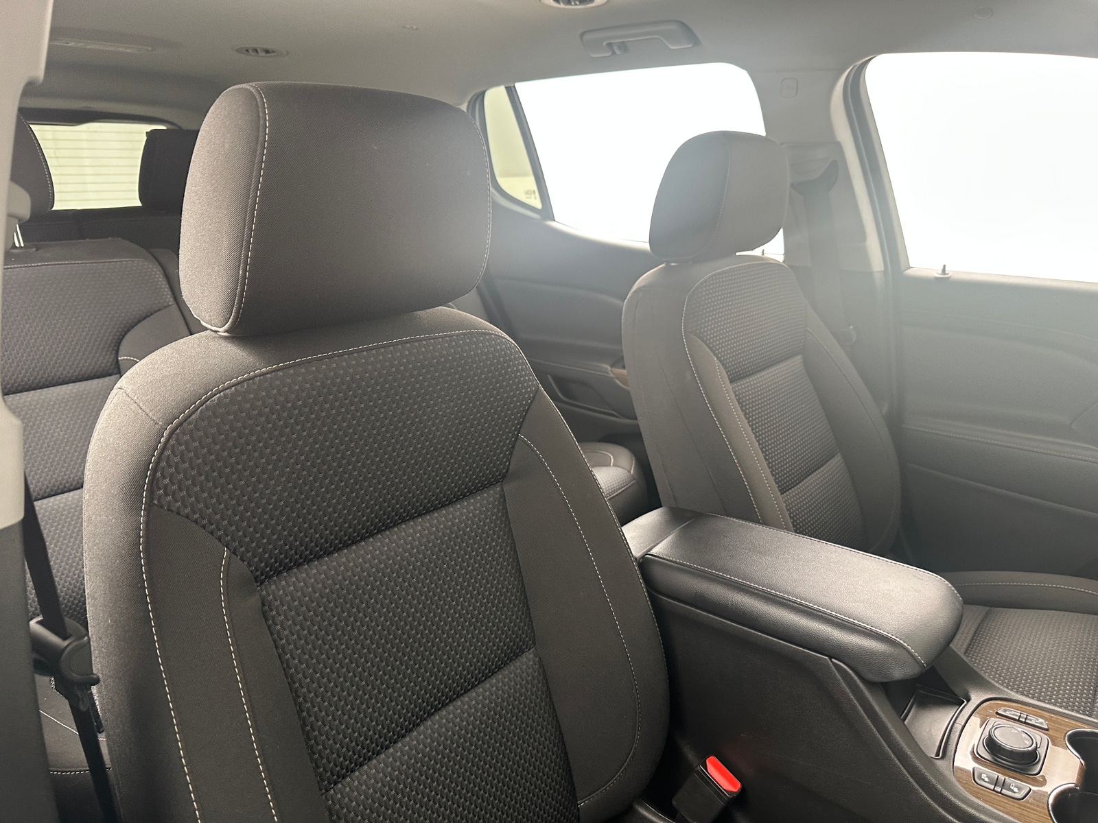Thumbnail: 2022 GMC Acadia - 2